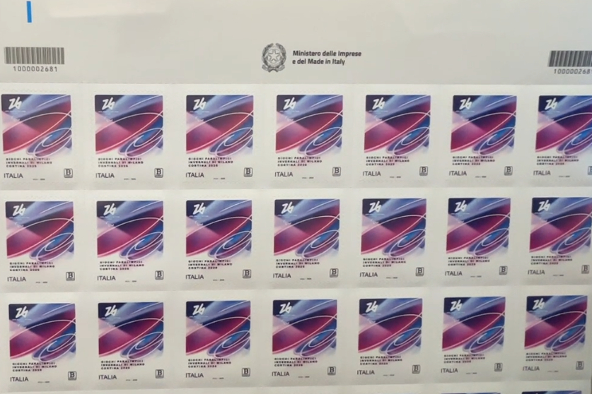 带你看米兰冬奥会纪念邮票：两枚设计揭示冬季