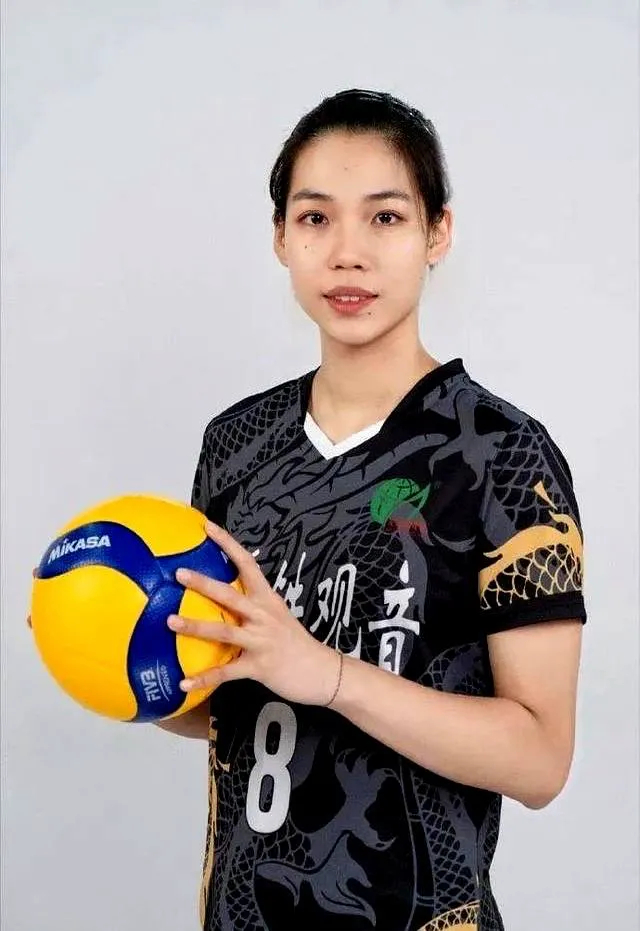 中国女排主将庄宇珊留洋新动向：土超保级队引
