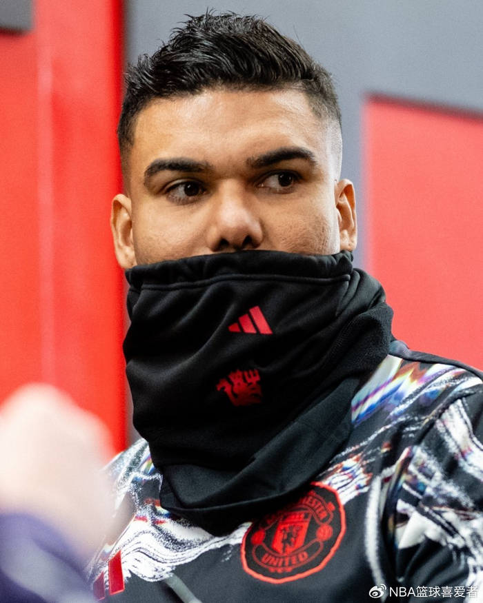 曼联夏季转会大扫除：中场重建计划启动