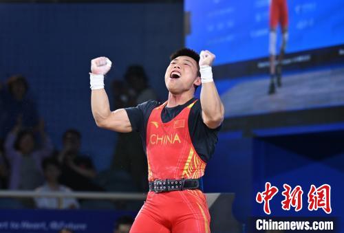 谌利军携女儿登顶亚运会夺金圆大满贯梦